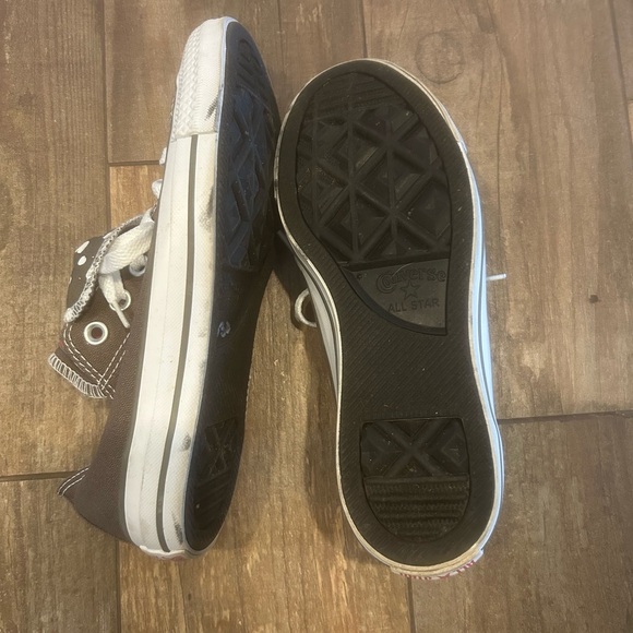 Converse gray and White Polka Dot Sneakers - Picture 5 of 5